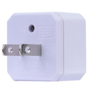 Toshino ปลั๊กแปลง 2 ขาแบน รุ่น EA-E รับไฟ 3500W