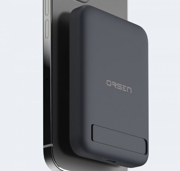 ELOOP พาวเวอร์แบงค์ รุ่น EW52 10,000mAh สีดำ